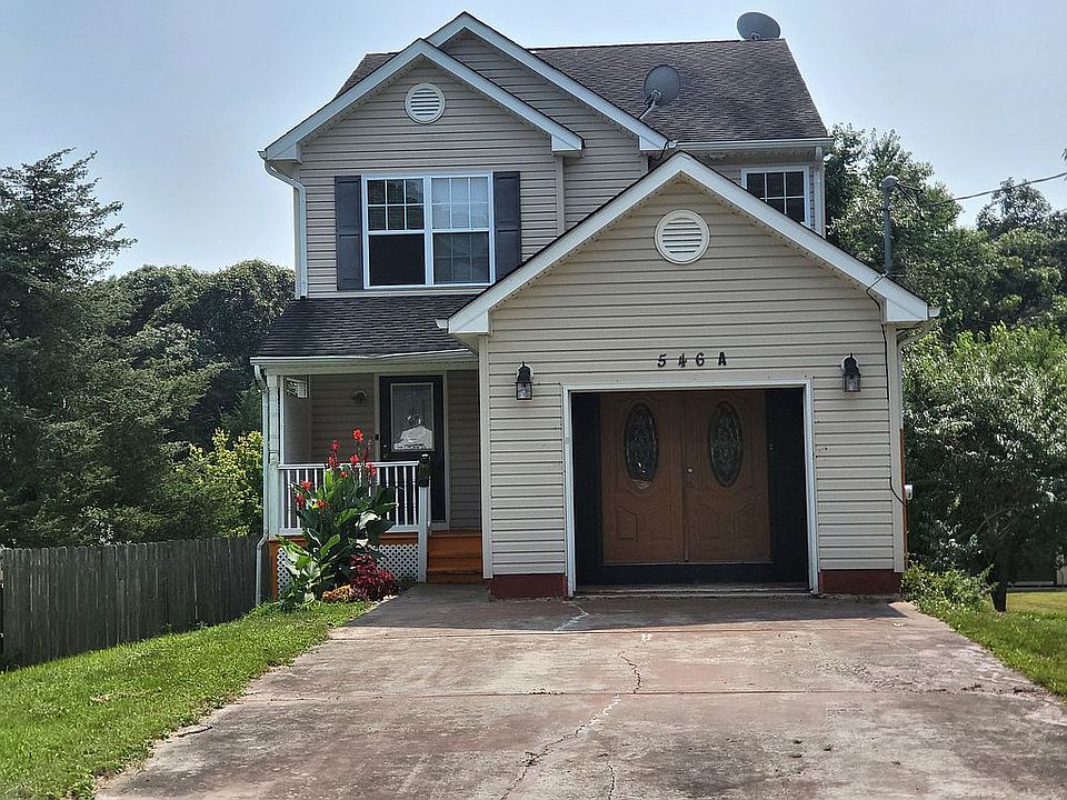 1st image of 546A E Brook Ln