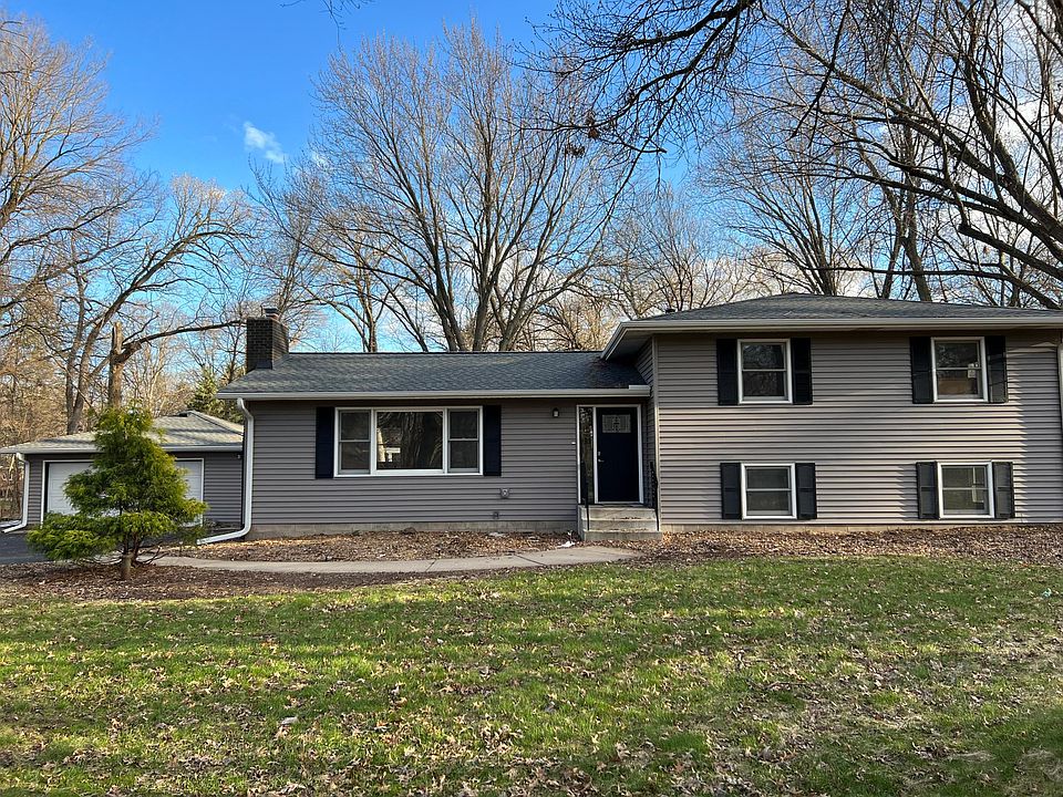1st image of 426 Salem Pl