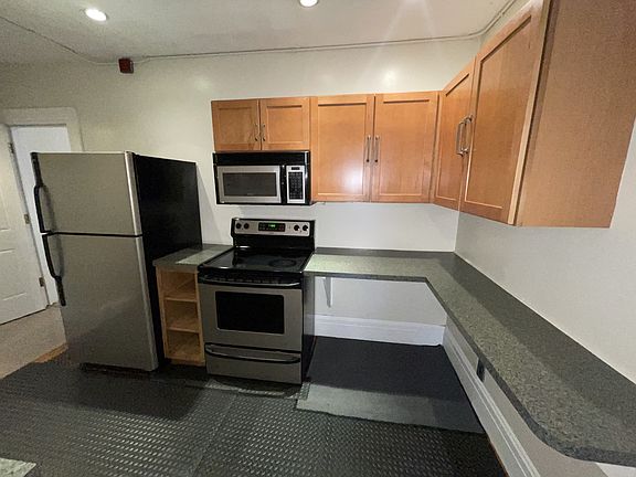 5th image of 88 Cooke St #11332877