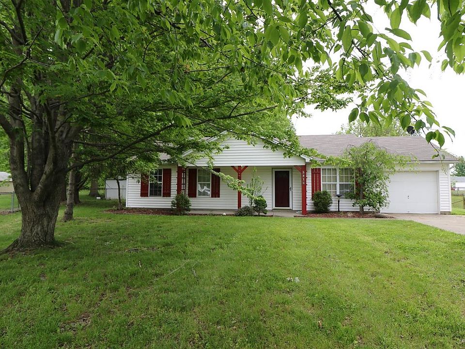 1st image of 3918 Brooksville Dr