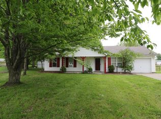 3918 Brooksville Dr, Amelia, OH 45102