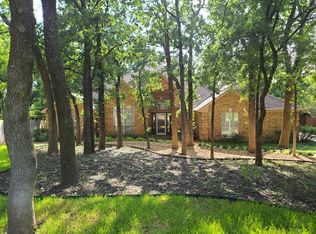 534 Travis Ct, Grapevine, TX 76051