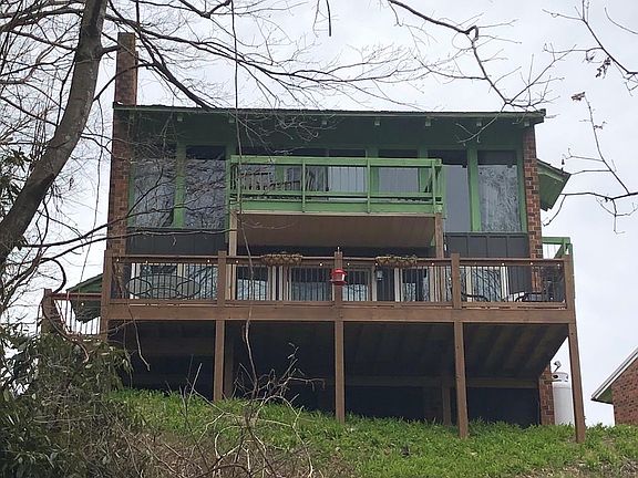 2nd image of 54 Deer Run Trl