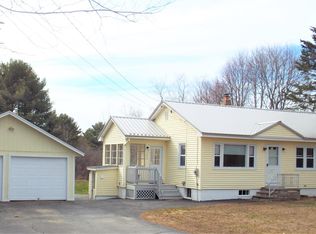 1212 Kenduskeag Ave, Bangor, ME 04401