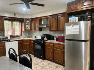 (Undisclosed Address), Linden, NJ 07036