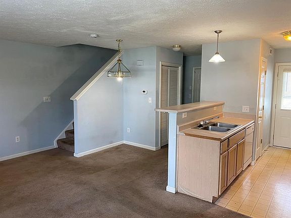 5th image of 4949 Potomac Square # 4 Pl