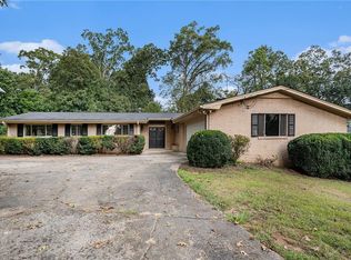 3946 Flakes Mill Rd, Decatur, GA 30034