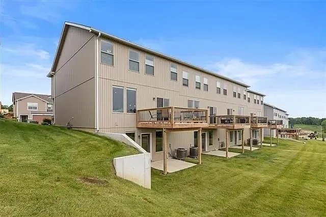 7345 Griffey St — Photo 30