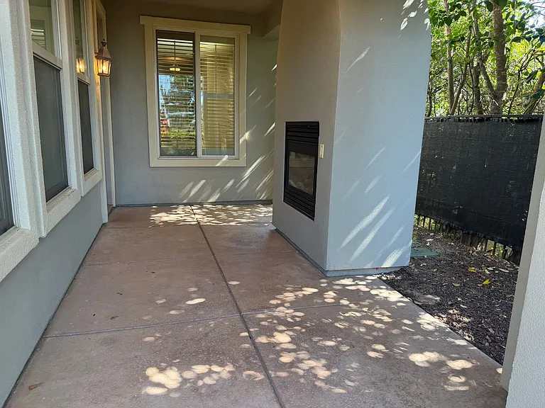 1014 Gamay Dr — Photo 45