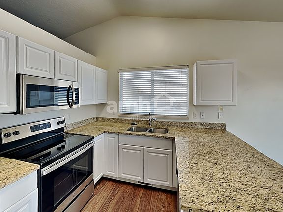 3rd image of 5739 S Impressions Dr
