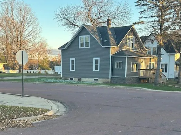 128 Buchannon St N, Waterville, MN 56096
