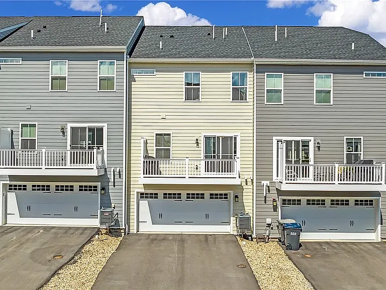 4204 Spruce Rd — Photo 19