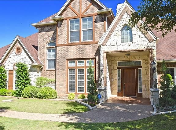 2nd image of 4423 Cove Timber Cir