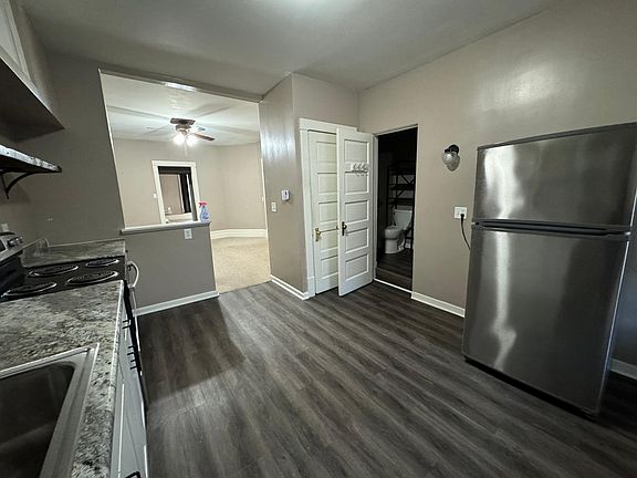 3rd image of 1540 Central Ave #2S