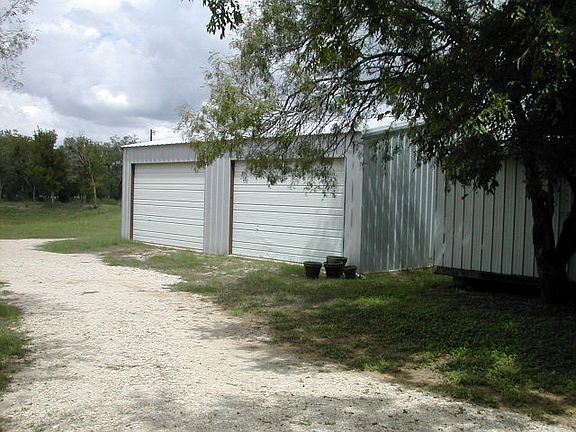 2nd image of 17950 S State Hwy 123