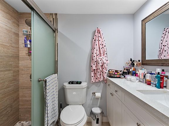 5th image of 3800 Galt Ocean Drive #202