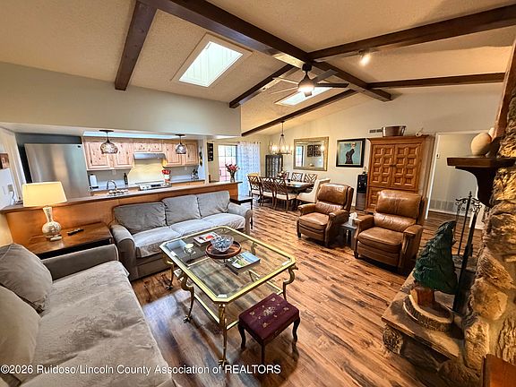 3rd image of 311 Ll Davis Dr