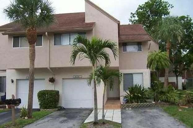 1st image of 825 NW 46th Ave