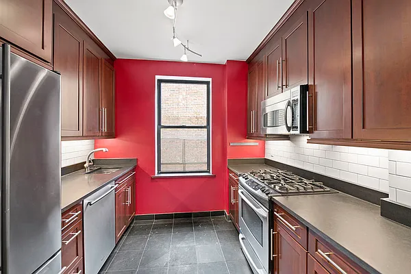 Sold by Corcoran | media 1