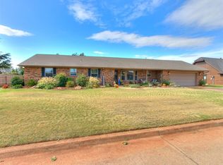 906 N Park Pl, Kingfisher, OK 73750