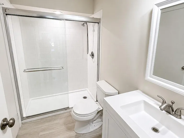 14350 Gringsby Ct — Photo 10