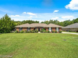 135 D'estrehan Rd, Fairhope, AL 36532