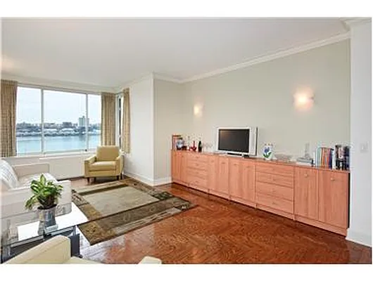 Sold by Douglas Elliman | media 19