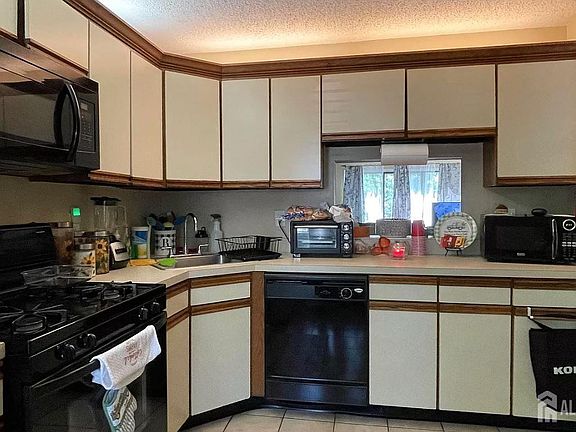 3rd image of 215 Patriots Ct #2801