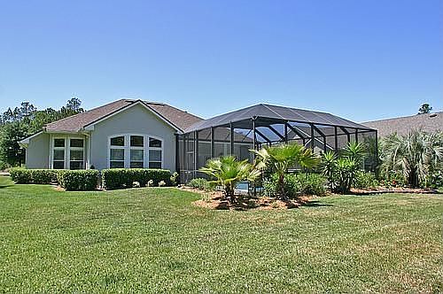 4th image of 826 Garrison Dr