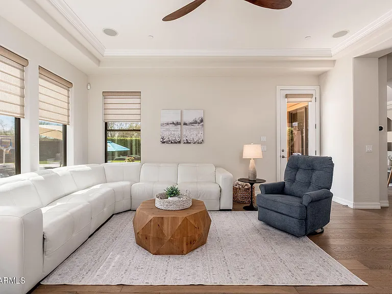 9705 E Mountain Peak Dr — Photo 11
