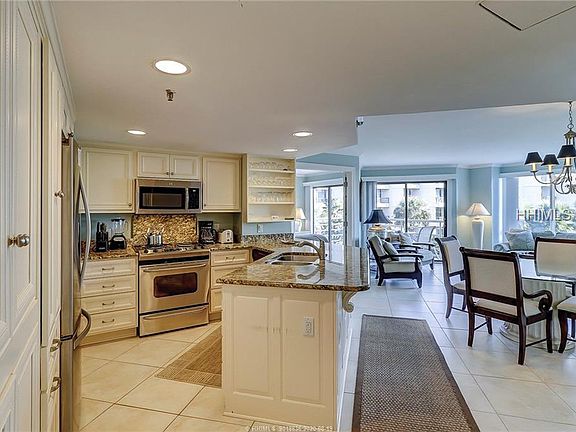 3rd image of 1 Ocean Ln APT 1210