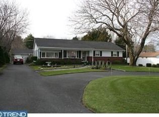 590 N Valley Ave, Vineland, NJ 08360