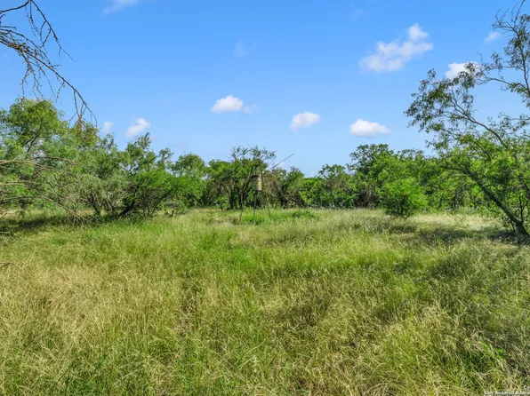 14 ACRE County Road 5715 LOT 15, Natalia, TX 78059