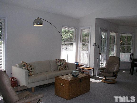 4th image of 227 Kirkwood Dr