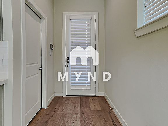 2nd image of 10458 Executive Lake Dr