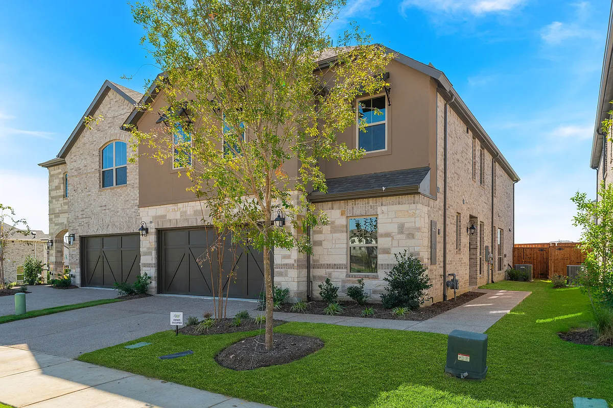Building Photo - 3524 Knightly Dr #2D