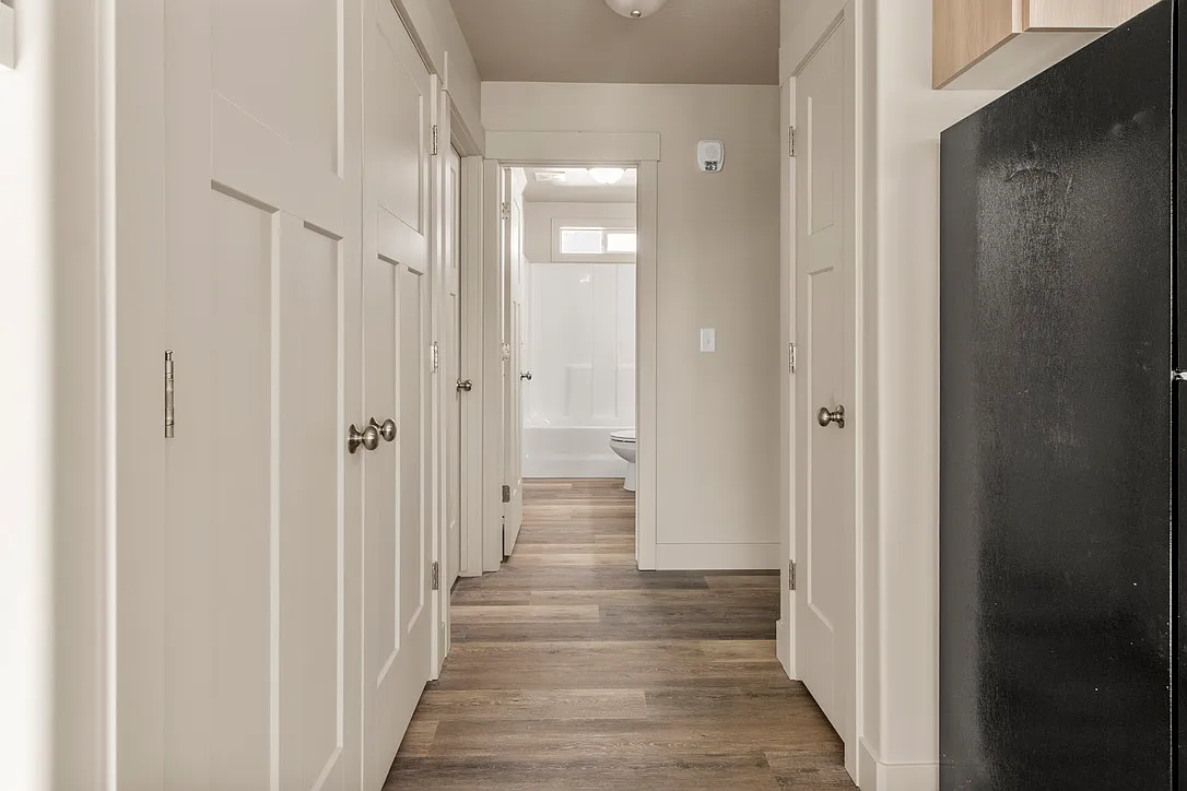 2 bed, 950 sqft, $1,250 — Photo 4