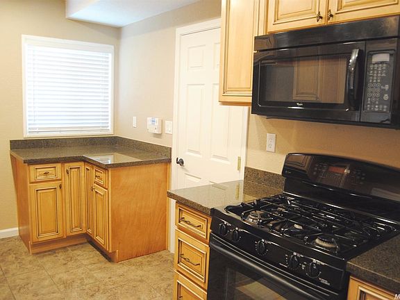 4th image of 5732 Layton Dr