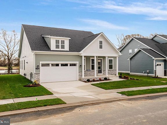 3rd image of 2728 Marsh Elder Rd