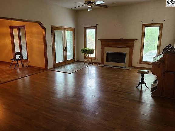 5th image of 3317 N Sandy Hollow Dr