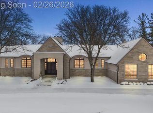 60 Quarton Ln, Bloomfield Hills, MI