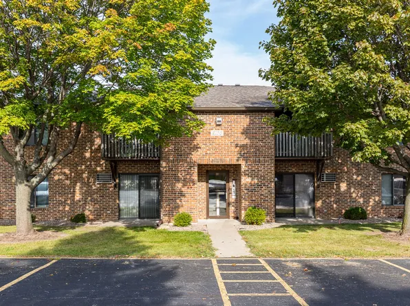 Shadow Creek Apartments