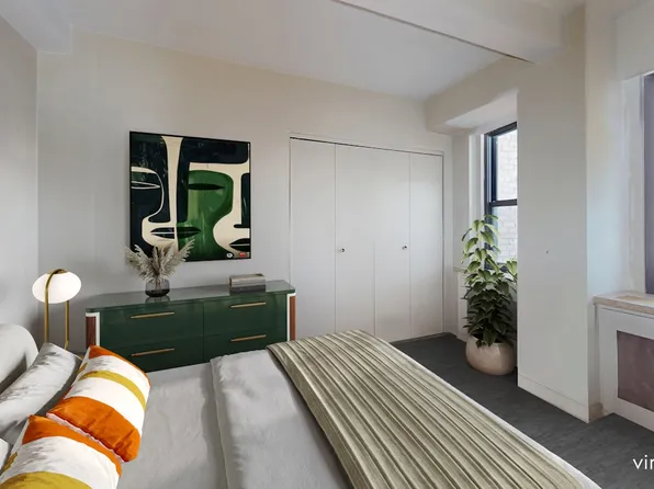 2166 Broadway image 4 of 10