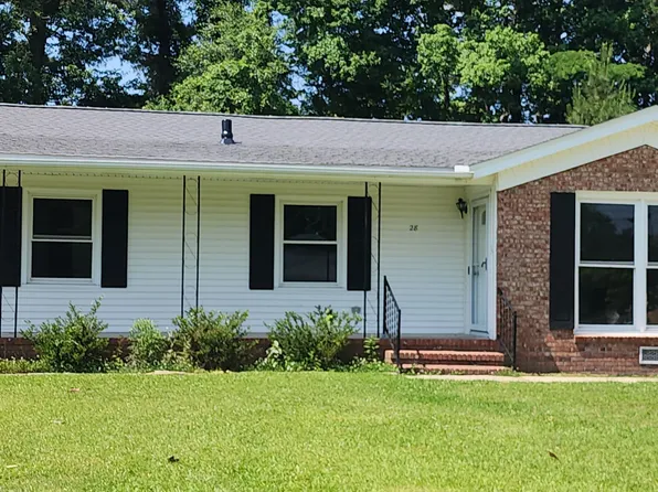 28 Berkshire Drive, Jacksonville, NC 28546