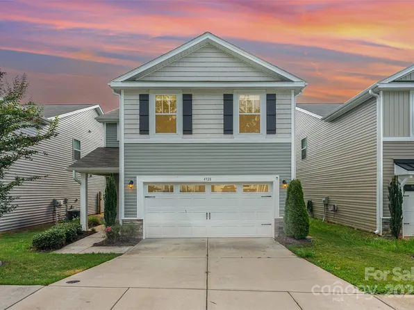 4928 Rockwood Rd, Charlotte, NC 28216