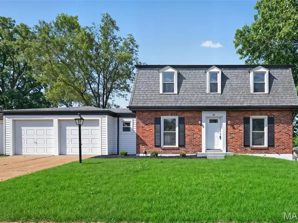 22 Westwood Estates Dr, Saint Peters, MO 63376