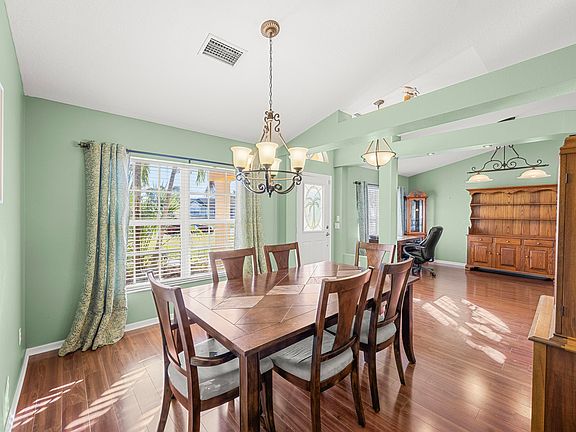5th image of 1766 SW Ardmore Street