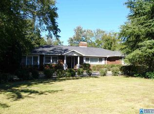 2436 Shades Crest Rd, Vestavia Hills, AL 35216