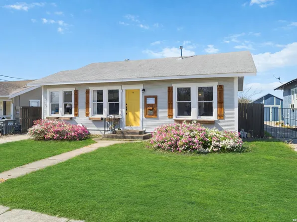 111 Harvard Terrace, San Antonio, TX 78201