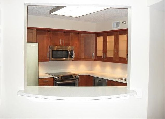 1st image of 3500 Mystic Pointe Dr APT 707